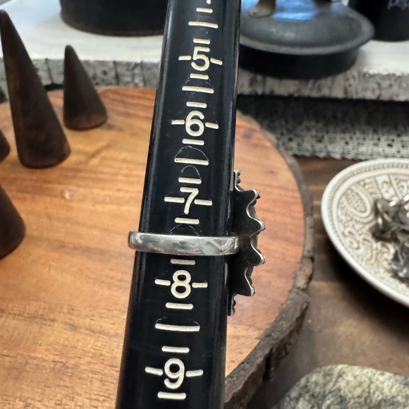 Sterling Silver Moonstone Ring size 7.5 - Picture 8 of 8